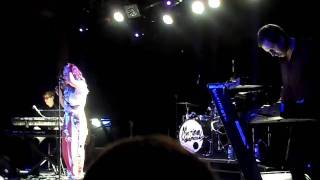 Jealousy  Marina and the Diamonds (HiFi Bar Melbourne, Australia) 28/12/10