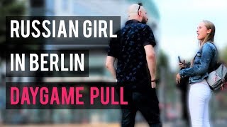 Picking Up Girls In Berlin - Vlog P2 (Day Game Pull INFIELD) screenshot 1