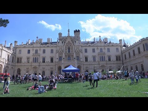 Video: Nejkrásnější zámky v České republice. Kostěný hrad v České republice