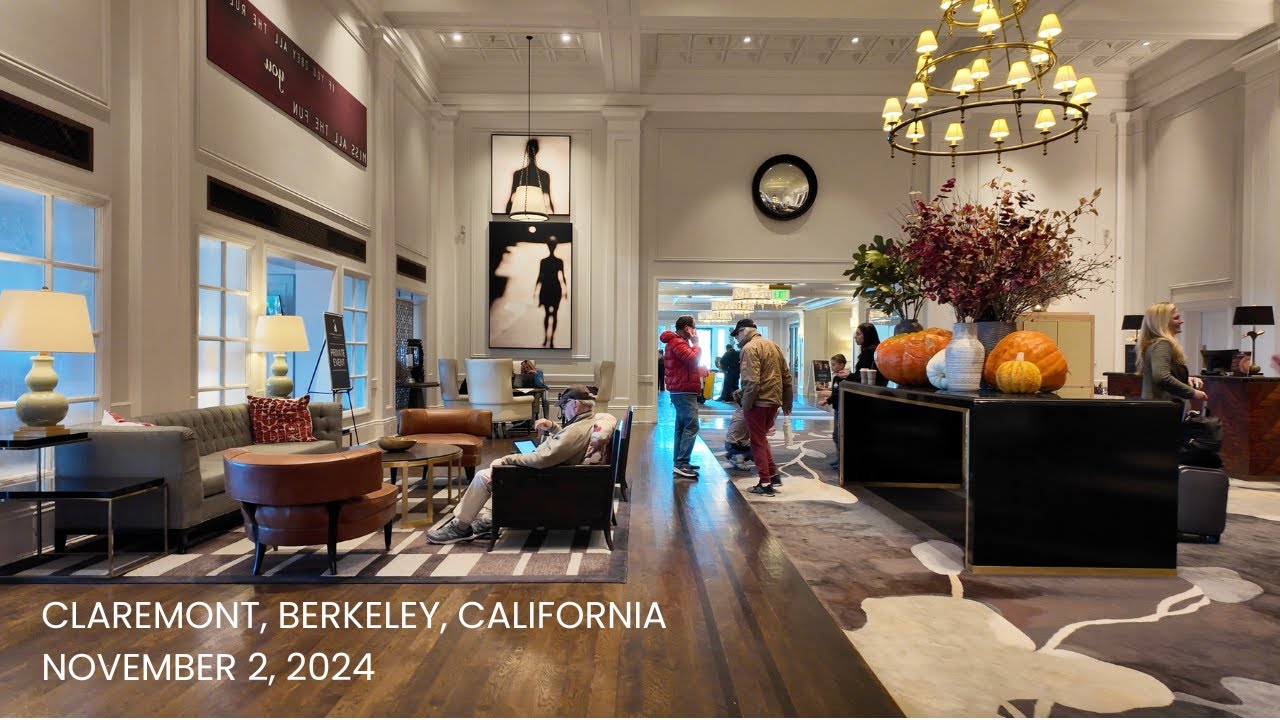 Walking CLAREMONT, BERKELEY, CALIFORNIA, USA