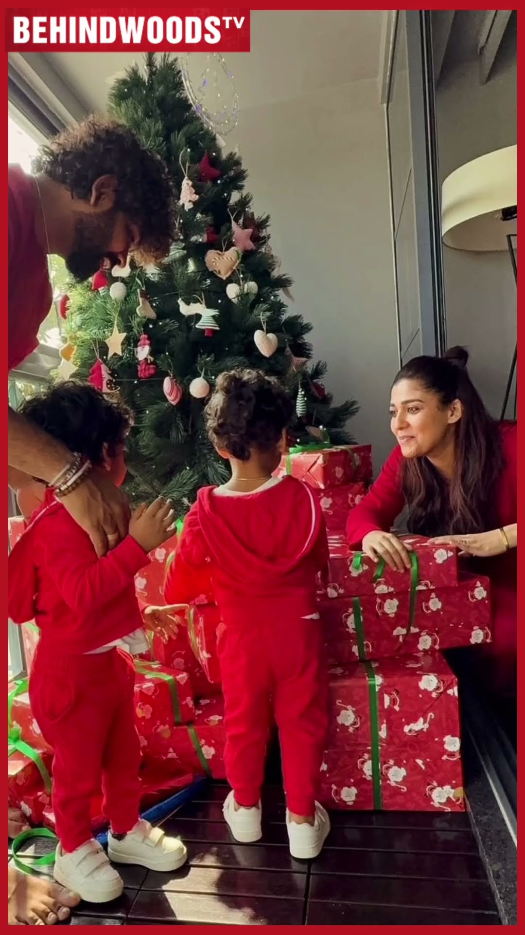 'Nayan அம்மாவோட Christmas Gift ரெடி..'?Cute-ஆ வந்த Uyir Ulag