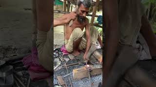 "Blacksmith's Forging Technique - Master SplitsRed-Hot Metal with Axe  Hammer!"