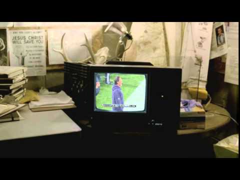 Marty and Cohle react to the final play of the super bowl