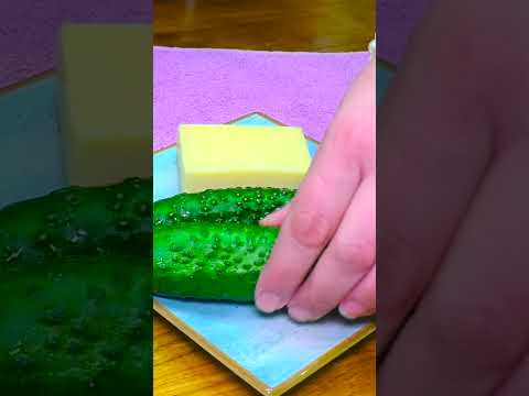 #shorts Этот САЛАТ СРАЗУ стал нашим любимчиком! Уж очень вкусный салат на праздник! Салат за 5 минут