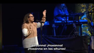 Video thumbnail of "Hosanna - Sarah Jerez | Hillsong Worship"