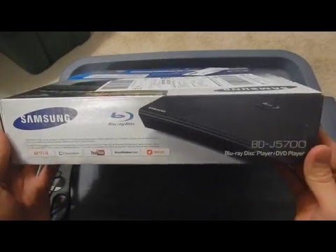 Unboxing The Samsung BD-J5700 Blu Ray Player