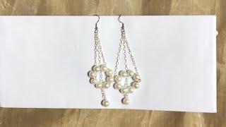 Aretes de perlas y cadena