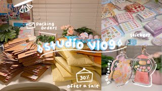 studio vlog // running my small business, packing orders  stickers, keychains, and clay pins