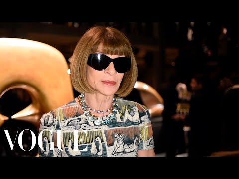 Anna Wintour on the Trends of London Fashion Week | Vogue - YouTube