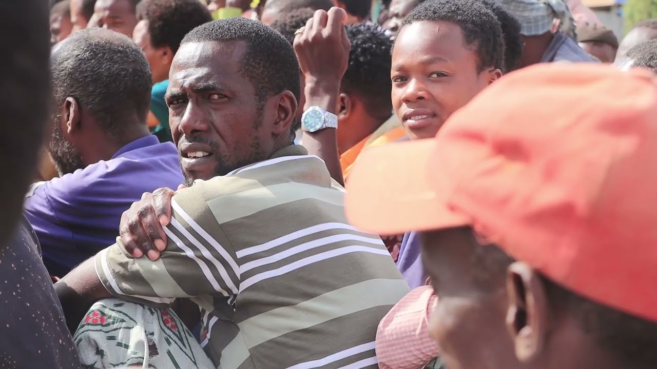 Warbixin: Mubaarak, deegaan ay argagixisadu isku dayeen in ay indhaha tiraan,