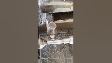 Amazing process of lathe machine manual threading, #lathemachine #thread#shorts #youtubeshorts#short