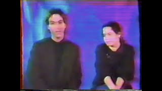 Natalie Merchant and Dennis Drew of 10,000 Maniacs on MTV, 1988