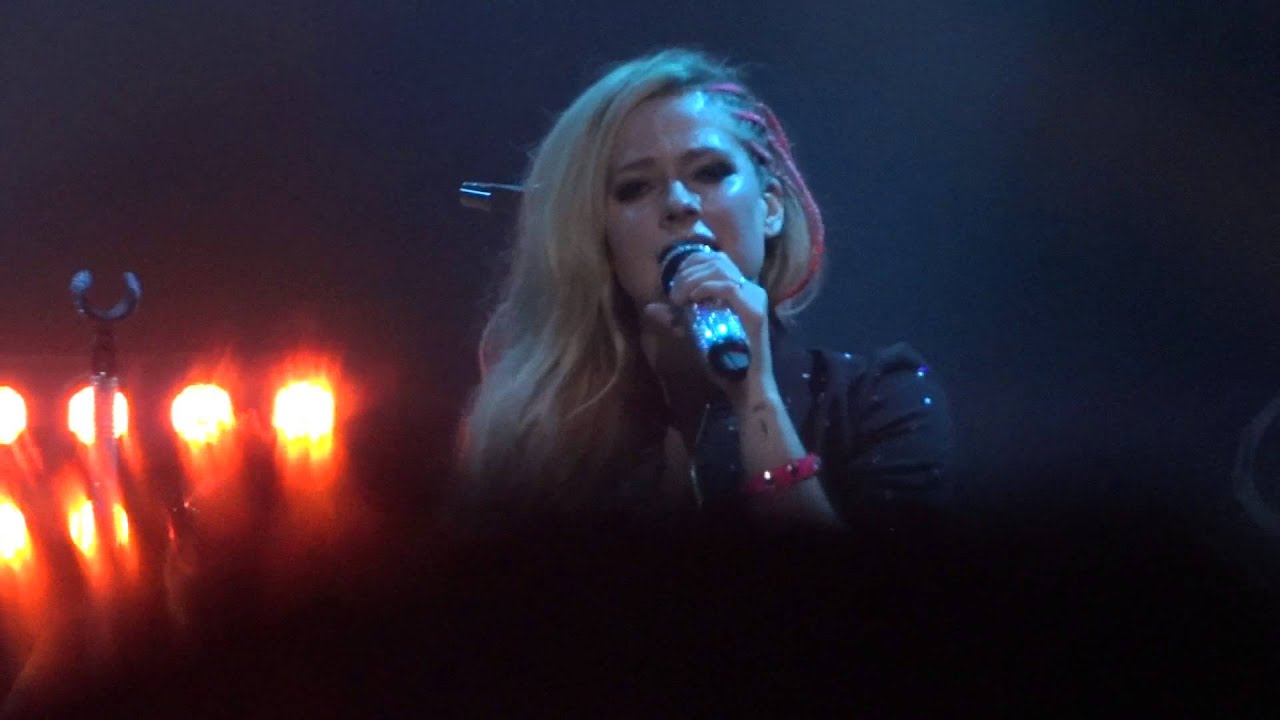 Avril Lavigne I'm With You at Zepp Nagoya 2014.8.13