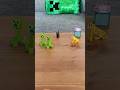 【㊗️10万回再生】猫から逃げるクリーパーアイアンゴーレムを添えて#minecraft #shorts