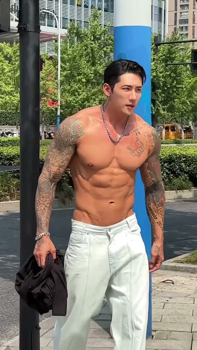 🐢 #hunk #tattoo #asian