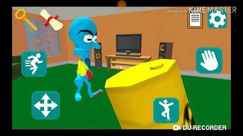 Squid Neighbor. Sponge