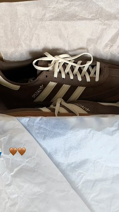 ππ #newshoes #newshoessneakercollection #unboxing #shoesfashion #sambas #thatgirl