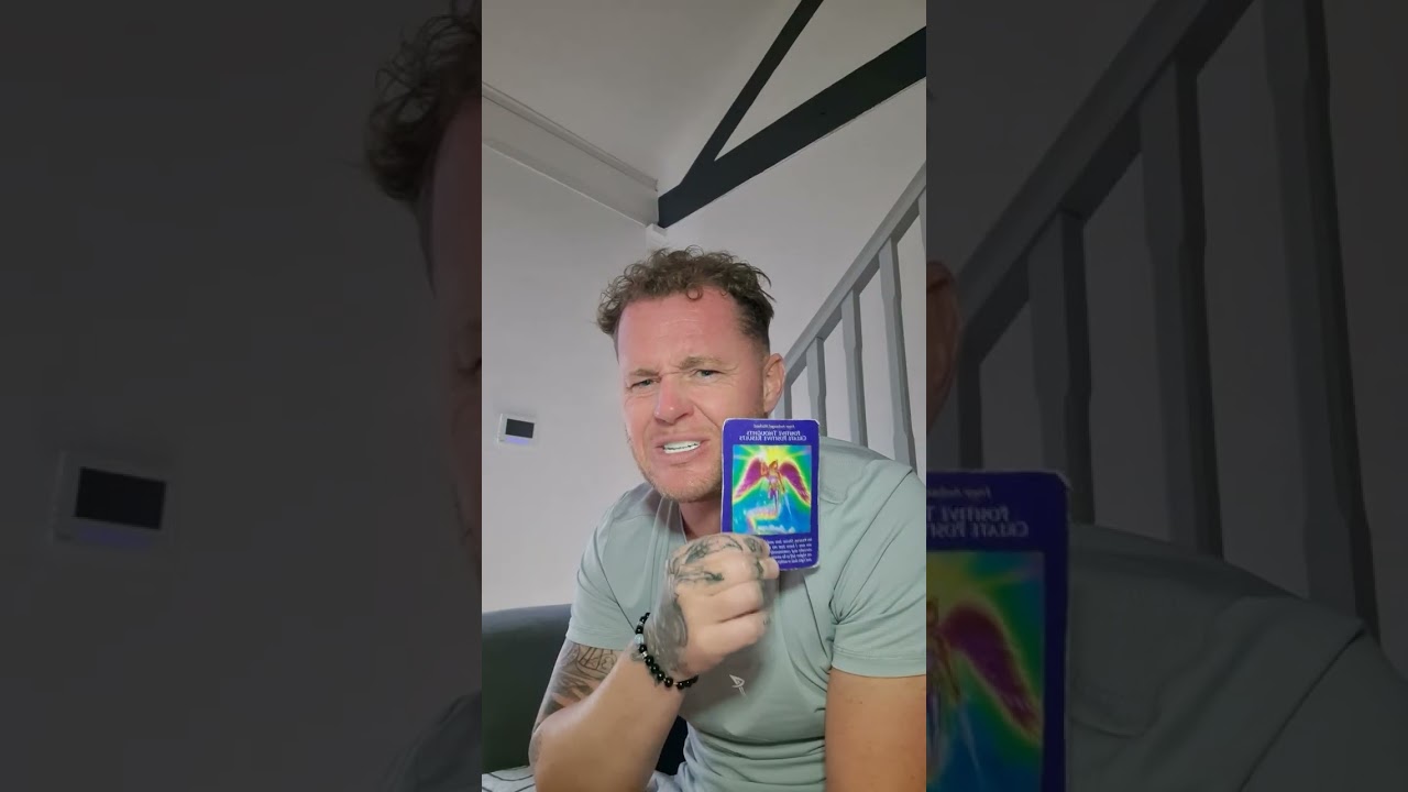 BUMPING INTO PAST LOVE SITUATIONS, NEW LOVE CONNECTIONS ASWELL!!!!