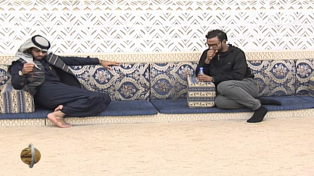 حياة محمد عثمان في دار الأيتام جلسة مع منيف الخمشي | #زد_رصييدك92