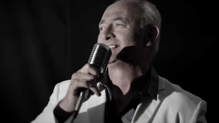 Mack The Knife (Bobby Darin) Performed by Harry Cu...
