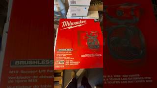 🚨NOW AVAILABLE 🚨 M18™ Brushless Scissor Lift Fan | 0817-20 Video Credit: @joaotheplumber