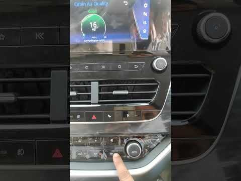 Wireless Charging Android Auto Tata Safari । New Features। AQI,Air Purification।Wifi connect #shorts