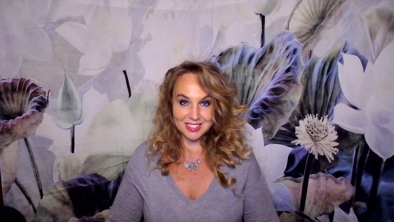 Collective: A Divine Feminine is about to get a sign...that leads her to her true match