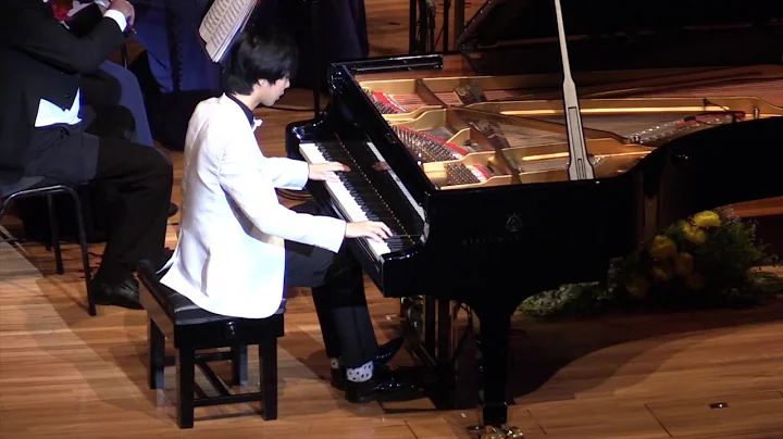 Oscar Wong plays Mendelsson