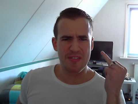 Vinger kwam tussen mijn bed