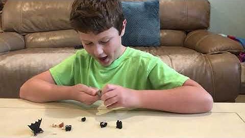 How to make a custom John Diggle from arrow