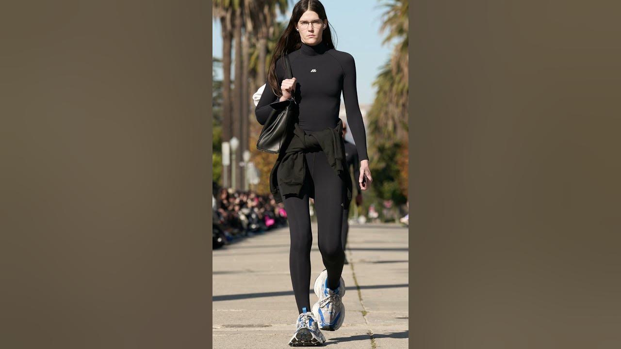 САМЫЕ ОГРОМНЫЕ КРОССОВКИ В МИРЕ balenciaga 10xl - YouTube