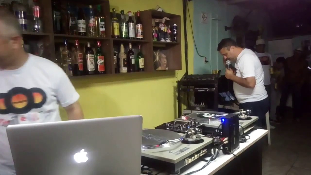 Dj Roney Dj Roney (Bar do Roney) - YouTube