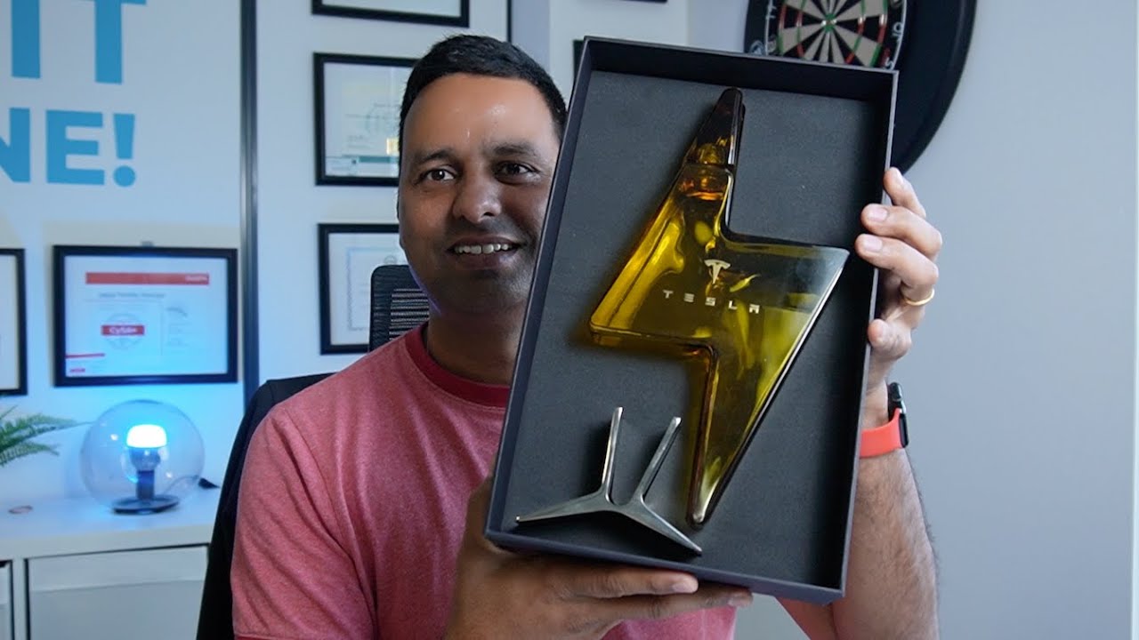 Unboxing the Tesla Decanter | Tesla LifeStyle - YouTube
