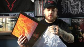 UNBOXING: Dark Descent grab bags
Dark Descent Records grab bags! 4 vinyl LP/2LPs for $35, 6 CDs for $30, both of which are featured in this video. Check it out here, and show your eternal support: www.darkdescentrecords.com/store/ UNBOXING: Dark Descent grab bags
