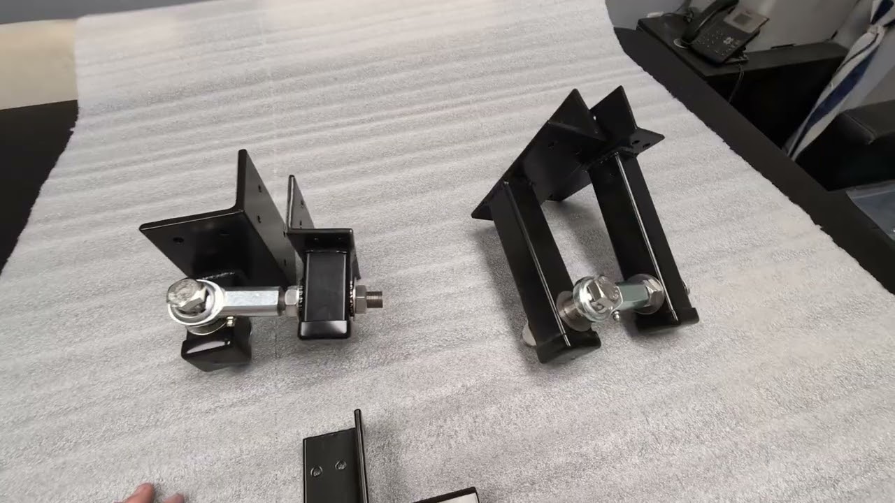 Steel heavy duty 3x3 by 2x2  swan hinge