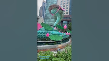 Thi công  linh vật   trùm cuối  khủng  nhất Đường hoa Nguyễn Huệ  .Tp .HCM  .Binhdecoration co.LTD