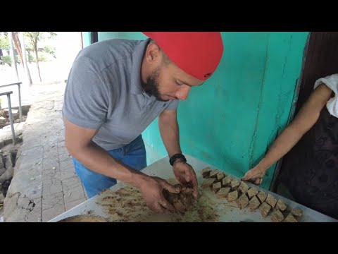 How to Make Nicaraguan Gofios -- with Tomas (something they generally make for the purísima)