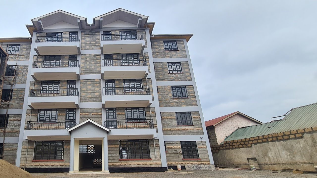 WAIYAKI WAY | SPACIOUS 2BEDROOM MASTER ENSUIT | AT 30K