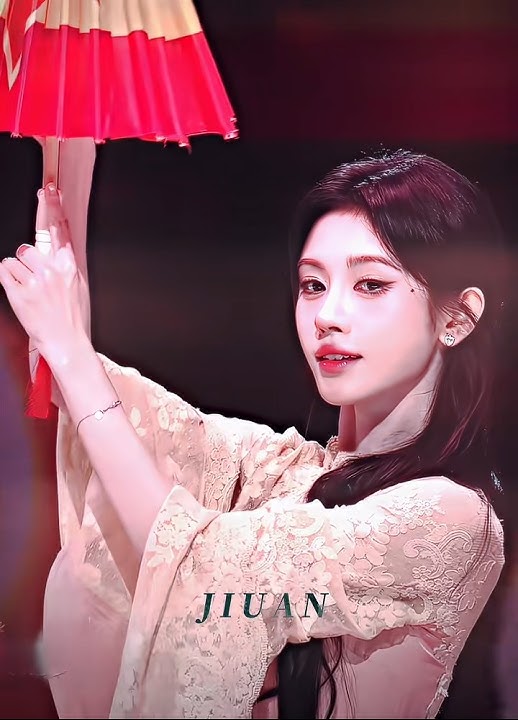 Ju Jingyi and #HonorOfKings10thAnniversary performance edit🌼✨ #jujingyi #鞠婧祎 cr:logo