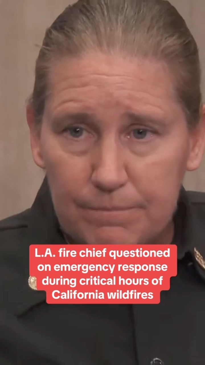 L.A. fire chief questioned about emergency response during critical hours of wildfires #shorts