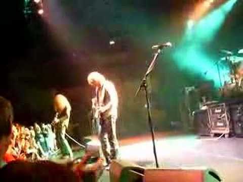 Live at St David's Hall Cardiff - November 2007 From a snapshot camera - sound isn't great - plus it was jet engine loud, so it distorts a lot! Better than nothing. Please see new Part 2!