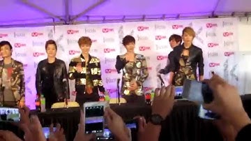 [FANCAM] 121013 EXO-M Fansign - Introductions @ KCON 2012
