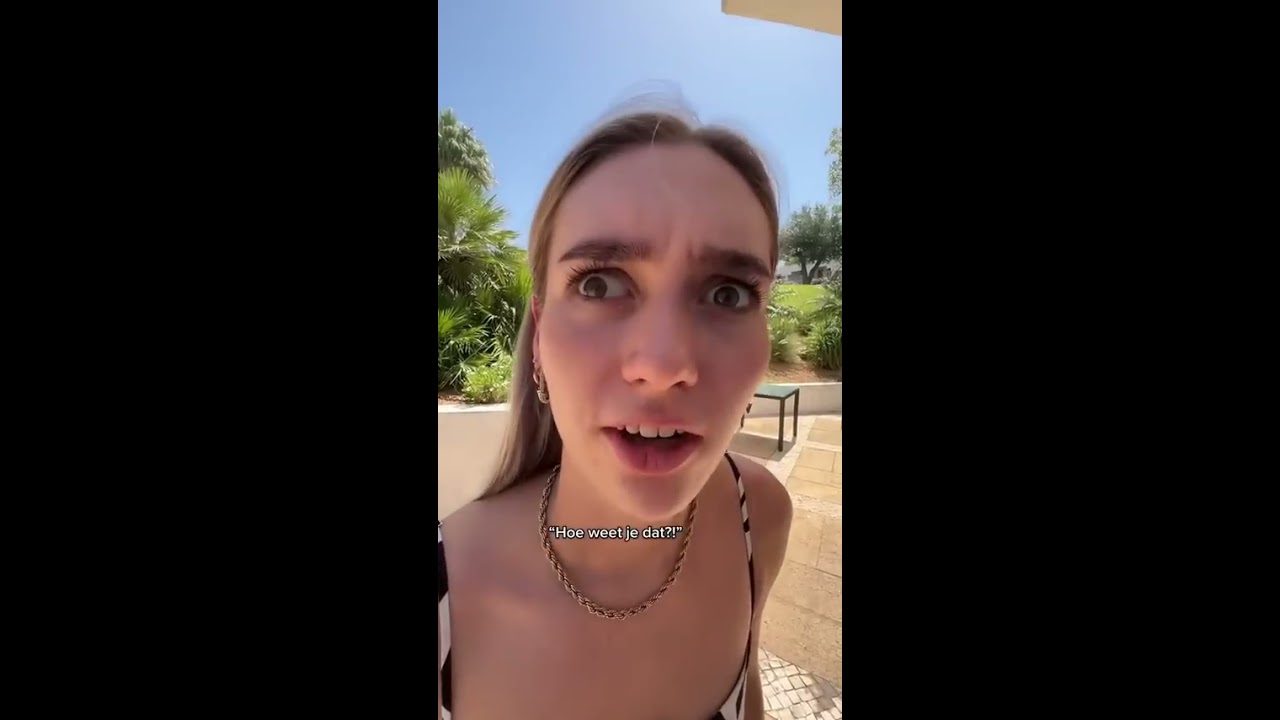 Sophie Betrapt Maxime En Sander Met Zoenen 