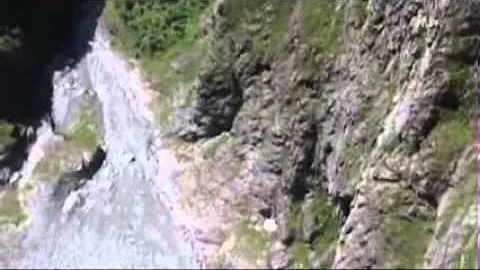 Jump Fail - Richard Henriksen