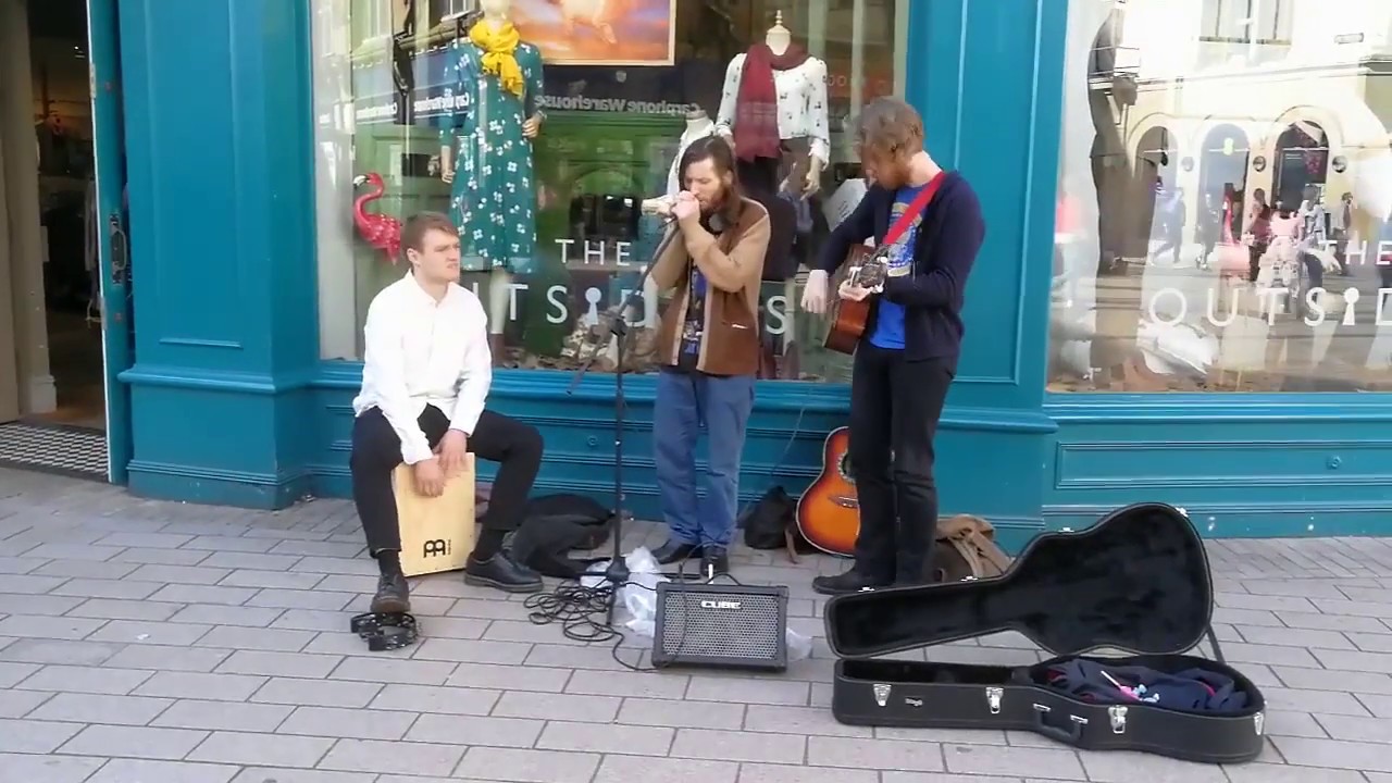 2019 09 13one day in Belfast... Street musicians... YouTube