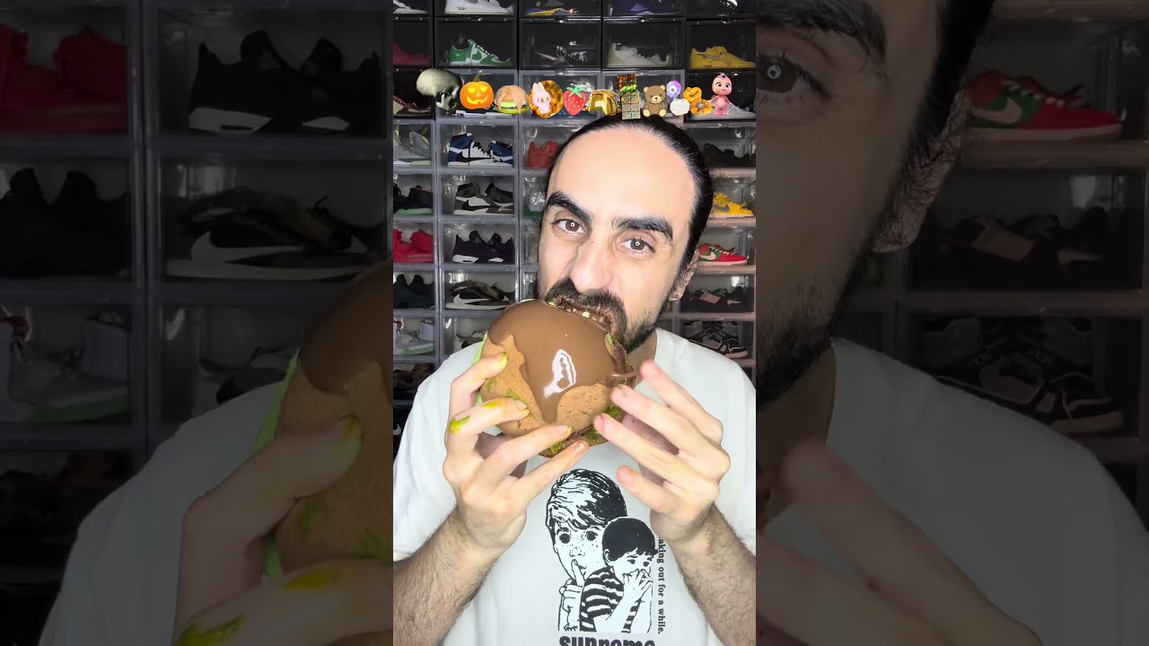 Food ASMR Eating a Dubai Chocolate Skull 💀 #mukbang #food #asmr