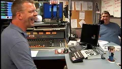 102.9 The Hog - Bob And Brian Talk About Brett Favre