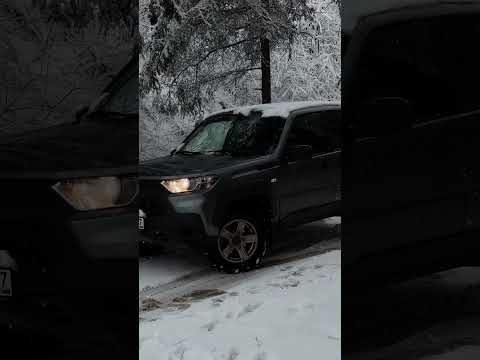LADA NIVA TRAVEL