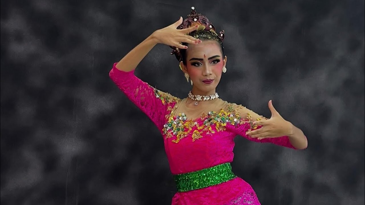 Tari Karaton Mandala Agung 💃🏻Evaluasi Tari Jaipong Sanggar Maulina 240126