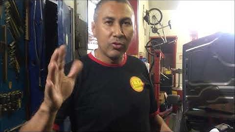 Teste do corpo e borboleta  com osciloscópio